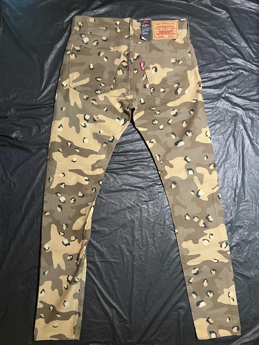 Levi’s Premium Lo-Ball Stack Camo Distressed Jeans Men’s 34x34